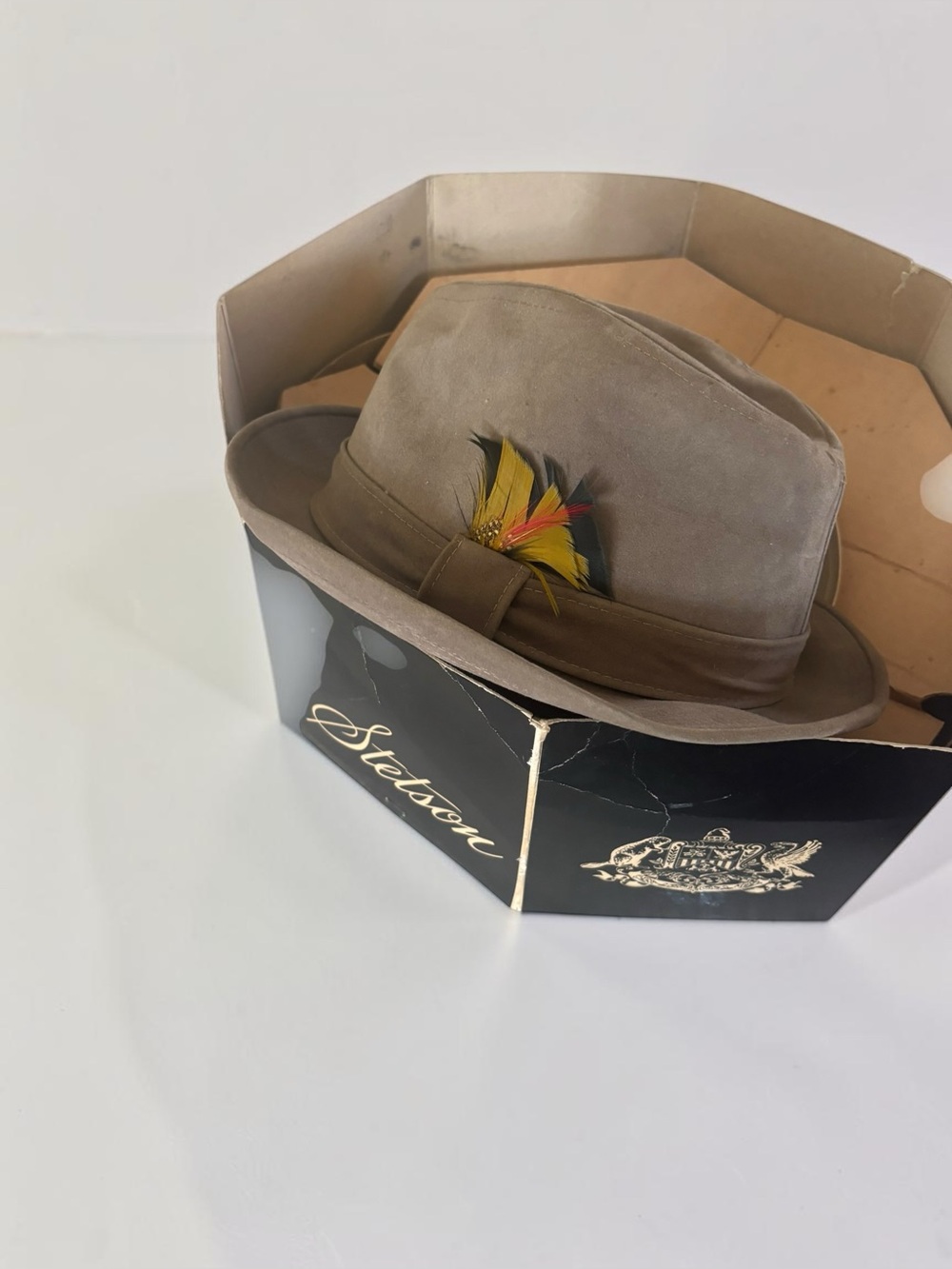 Vintage Stetson Fedora Hat 7 5/8 Made in USA Feather Original Box